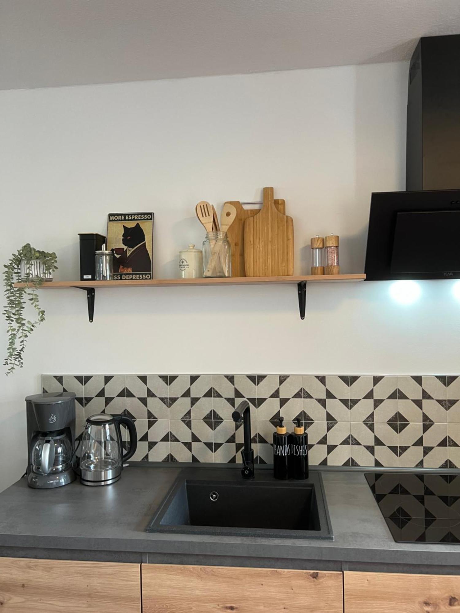 Up Wuljke19 Neu Renovierte Unterkunft Inkl.Pkw Stellplatz 埃姆登 外观 照片