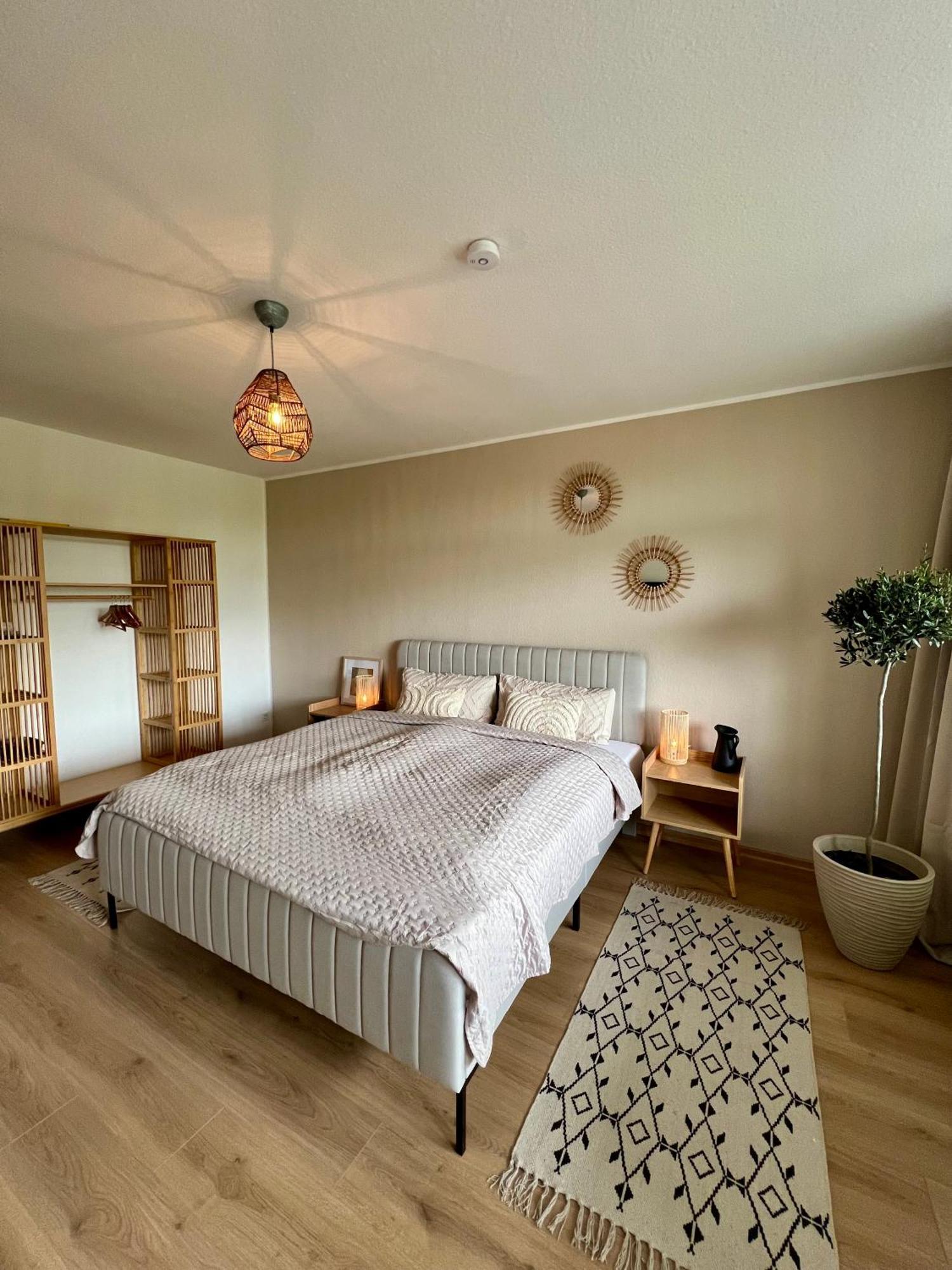 Up Wuljke19 Neu Renovierte Unterkunft Inkl.Pkw Stellplatz 埃姆登 外观 照片
